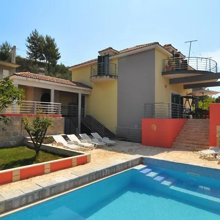 Marta Villa